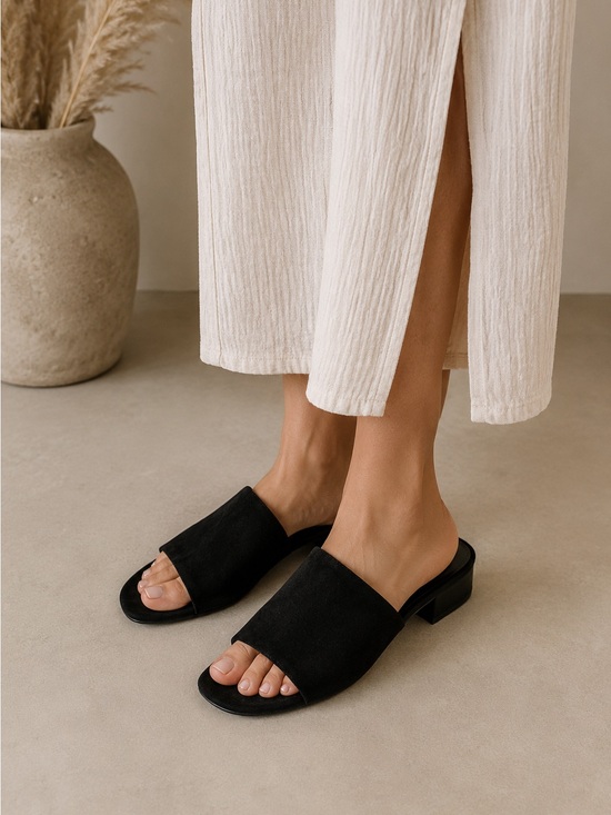 Vince Shoes - Vince Black Suede Slides Mule Heels Size 8 Minimalist Quiet Luxury Sandals Chic